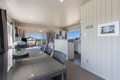 Photo of property in 287 Seaforth Road, Waihi Beach, 3611