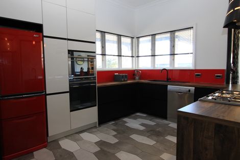 Photo of property in 37 Muller Road, Blenheim, 7201