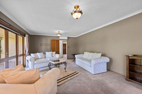 Photo of property in 586 Yaldhurst Road, Yaldhurst, Christchurch, 7676