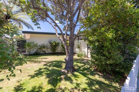 Photo of property in 6 Ardal Grove, Tirohanga, Lower Hutt, 5010