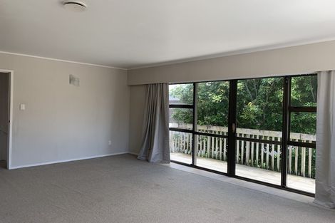 Photo of property in 49 Marellen Drive, Red Beach, 0932