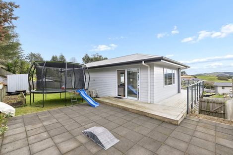 Photo of property in 16 Rimu Avenue, Huntly, 3700