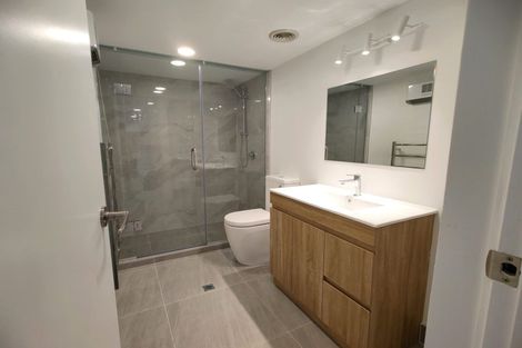 Photo of property in 122 Beach Road, Castor Bay, Auckland, 0620