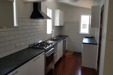 Photo of property in 58 Rotherham Terrace, Miramar, Wellington, 6022