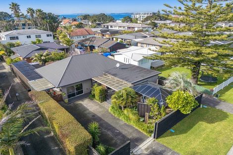 Photo of property in 5a Elizabeth Street, Orewa, 0931