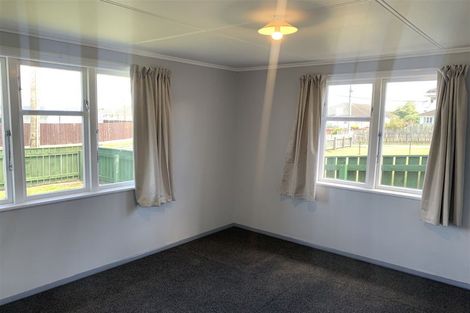 Photo of property in 4 Grant Crescent, Masterton, 5810