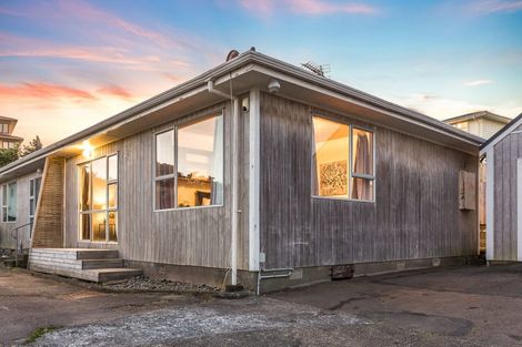 Photo of property in 1/3 Vella Street, Titahi Bay, Porirua, 5022