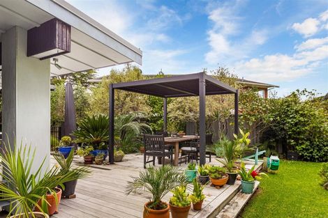 Photo of property in 46 The Circle, Manly, Whangaparaoa, 0930