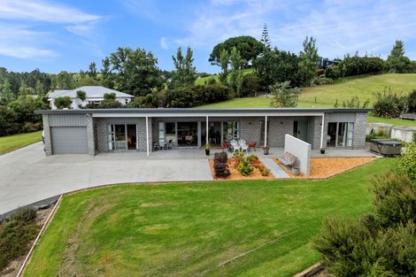 Photo of property in 171a Tara Road, Mangawhai, Kaiwaka, 0573