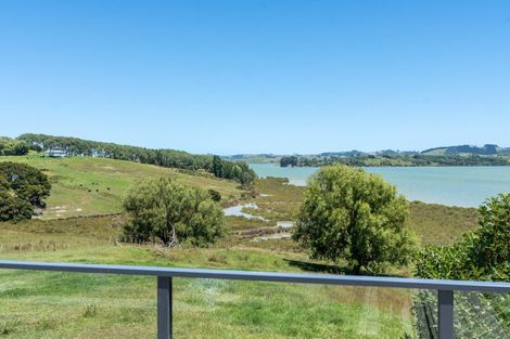 Photo of property in 47 Merril Road, Paparoa, 0571