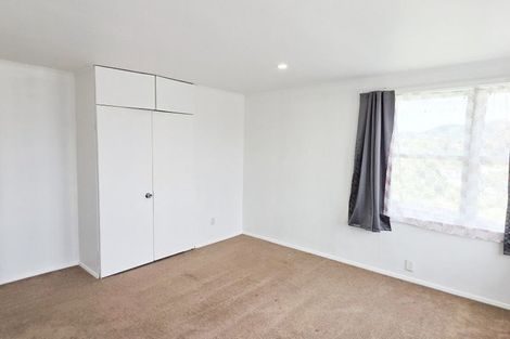 Photo of property in 19 Gear Terrace, Ranui, Porirua, 5024