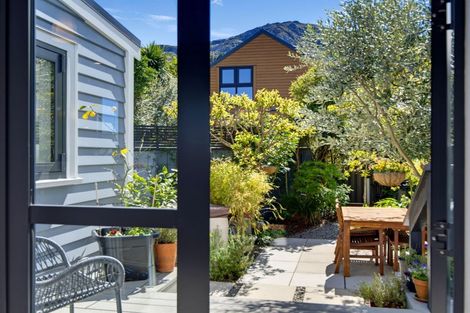 Photo of property in 10 Winchester Street, Lyttelton, 8082