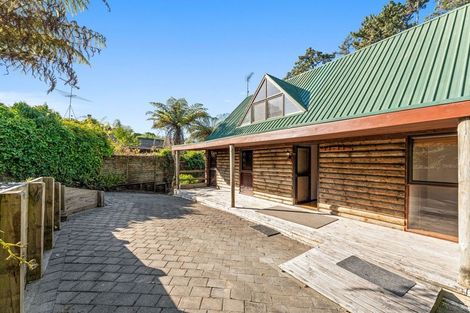 Photo of property in 20 Montressor Place, Howick, Auckland, 2014