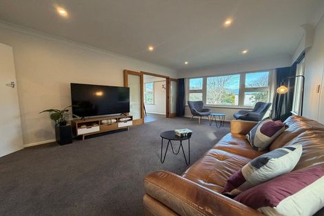 Photo of property in 82 Chester Road, Tawa, Wellington, 5028