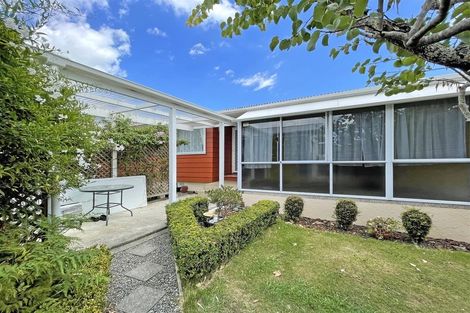 Photo of property in 19a Amaru Road, One Tree Hill, Auckland, 1061