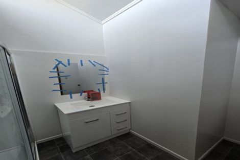 Photo of property in 7 Puriri Place, Levin, 5510