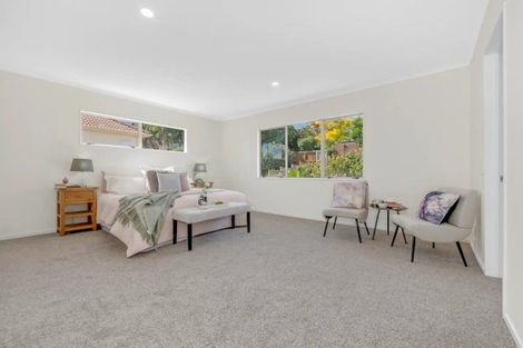 Photo of property in 28 Santa Ana Drive, Dannemora, Auckland, 2016