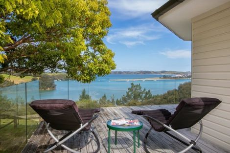 Photo of property in 426 Leigh Road, Whangateau, 0985