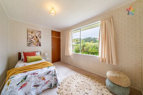 Photo of property in 47 Pekanga Road, Normandale, Lower Hutt, 5010