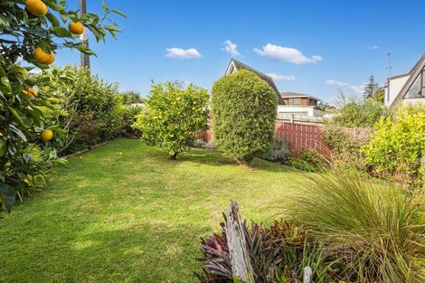 Photo of property in 1 Carr Street, Te Kamo, Whangarei, 0112