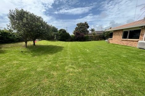 Photo of property in 17 Kalmia Dell, Mount Maunganui, 3116