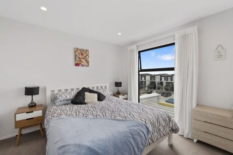 Photo of property in 10 Carder Court, Hobsonville, Auckland, 0618