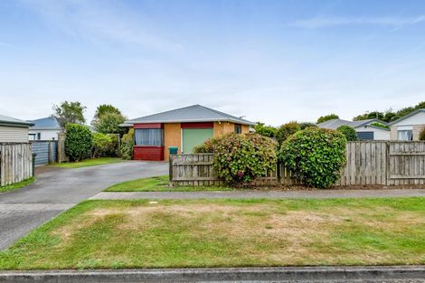 Photo of property in 1 Albert Street, Hawera, 4610