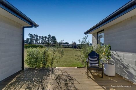 Photo of property in 14 Braeburn Crescent, Swannanoa, Kaiapoi, 7692