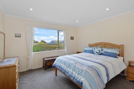Photo of property in 4 Uldale Place, Westmorland, Christchurch, 8025