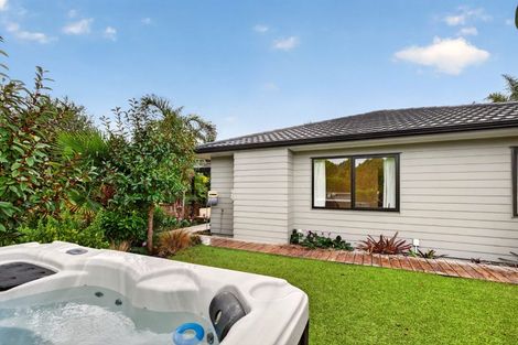 Photo of property in 20b Cambridge Road, Riverhead, 0820