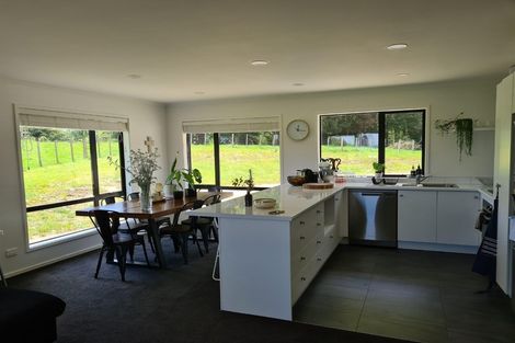 Photo of property in 71 Highlands Road, Tumunui, Rotorua, 3073