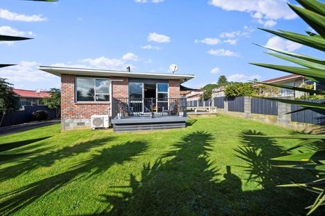 Photo of property in 11 Culzean Grove, Bell Block, New Plymouth, 4312