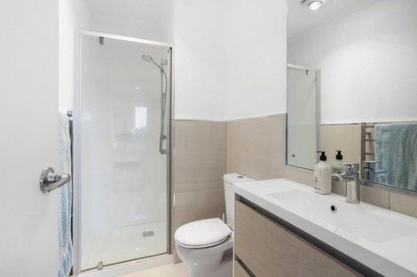 Photo of property in 43 Samuel Cassidy Avenue, Swanson, Auckland, 0614