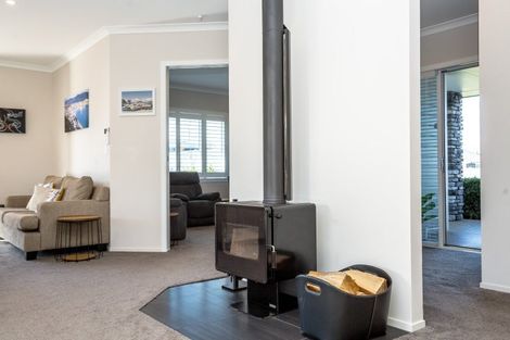 Photo of property in 31 Westwood Avenue, Greytown, 5712