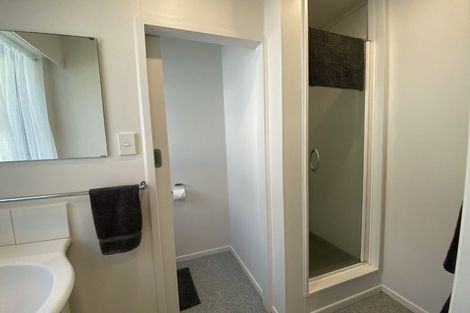 Photo of property in 3d Peckham Grove, Tawa, Wellington, 5028