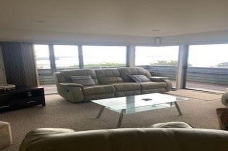 Photo of property in 42b Duncansby Road, Stanmore Bay, Whangaparaoa, 0932