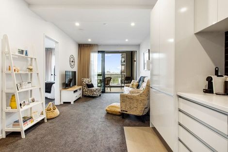 Photo of property in 114/81 Mapou Road, Hobsonville, Auckland, 0616