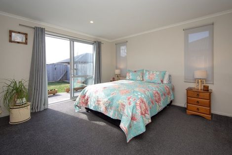 Photo of property in 6 Taniwha Street, Pegasus, 7612