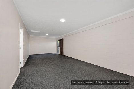 Photo of property in 2/51 Nigel Road, Browns Bay, Auckland, 0630