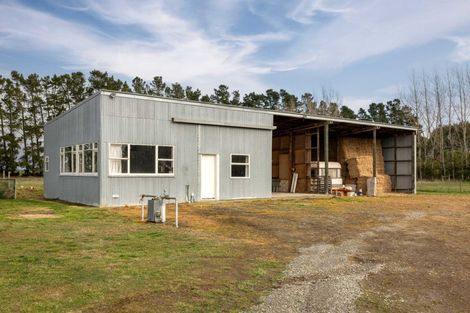 Photo of property in 1465 South Eyre Road, Swannanoa, 7476