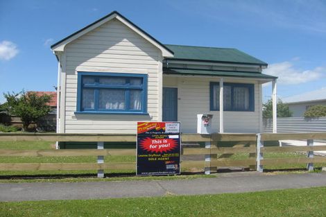 Photo of property in 23 Haybittle Street, Feilding, 4702