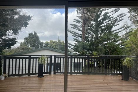 Photo of property in 185 Waimumu Road, Massey, Auckland, 0614