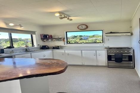 Photo of property in 297b Cable Bay Block Road, Cable Bay, 0420