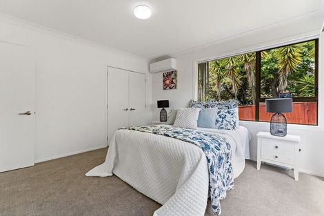 Photo of property in 6b Beldon Place, Pakuranga Heights, Auckland, 2010