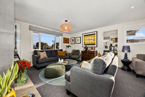 Photo of property in 9 Groves Road, Raumati Beach, Paraparaumu, 5032