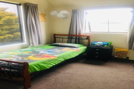 Photo of property in 5 Makora Road, Otaihanga, Paraparaumu, 5036