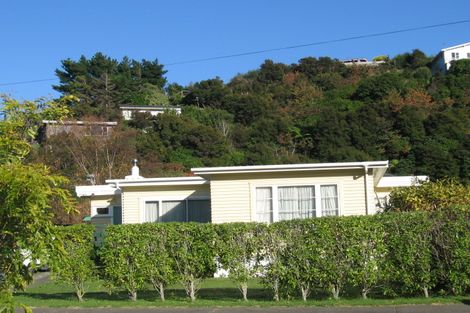 Photo of property in 46 Stokes Valley Road, Stokes Valley, Lower Hutt, 5019