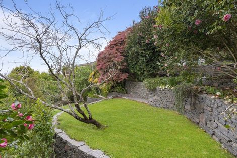 Photo of property in 12 Mcdowell Crescent, Hillcrest, Auckland, 0627