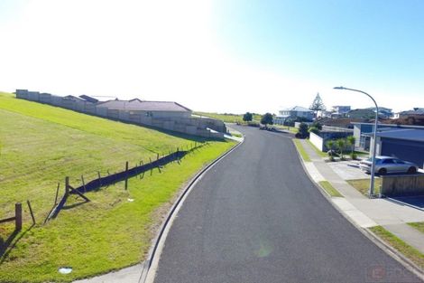 Photo of property in 41 Omega Place, Coastlands, Whakatane, 3120