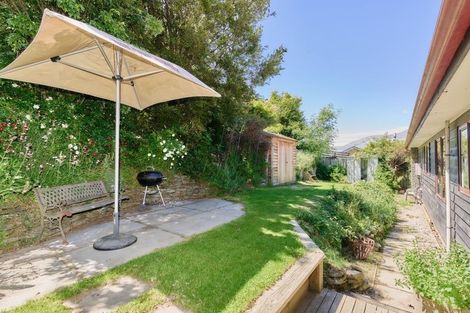 Photo of property in 5 Mcdonnell Road, Arrowtown, 9302